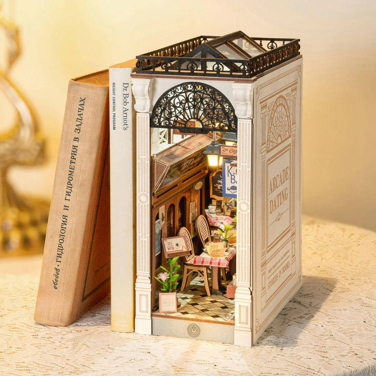 DIY Book Nook Kit – Arcade Dating Scene Miniature Bookend - Artyhabit
